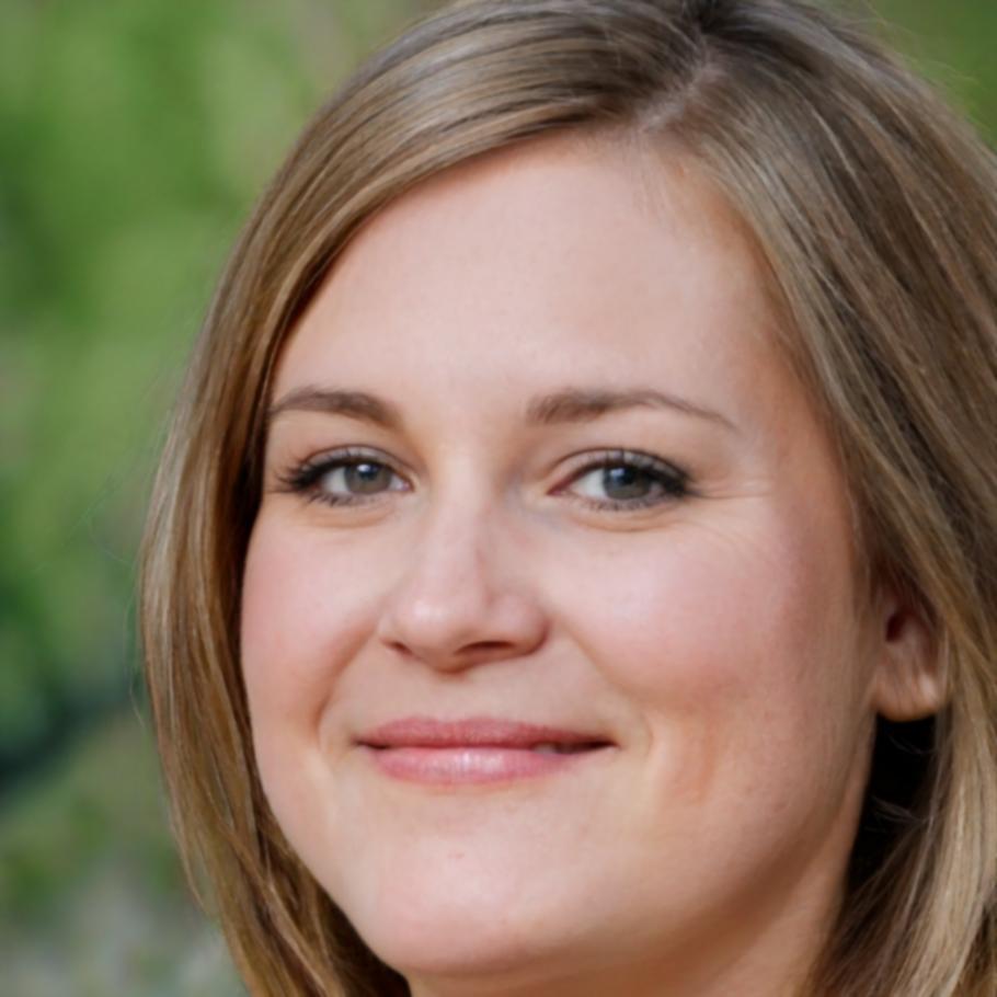 Portrait d'Amélia Rousseau, experte en pédagogie financière